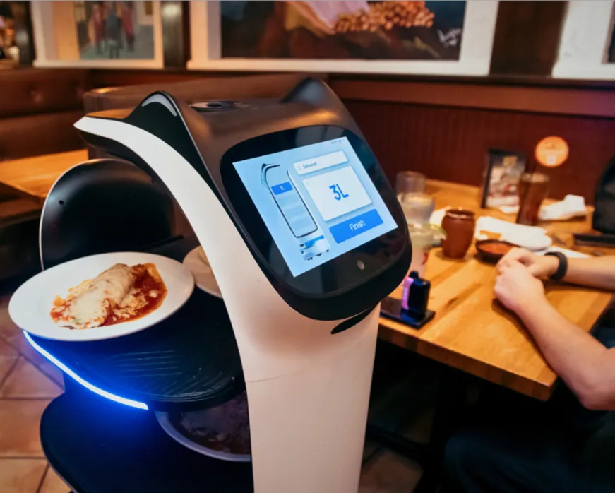 BellaBot elevated dining